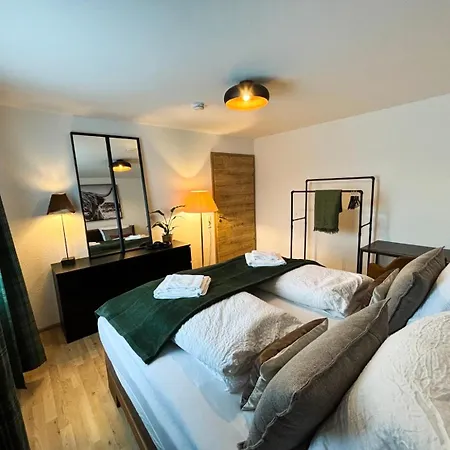 Helle, Grosszuegige Mit Carport Und Terrasse Zum Wohlfuehlen Nr 1 דירה *